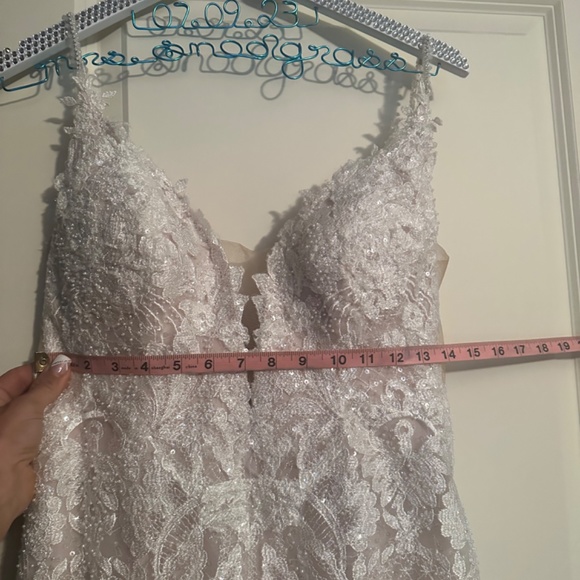 Sottero & Midgely Canterbury 20SW663 Ivory Wedding Dress - Picture 7 of 9